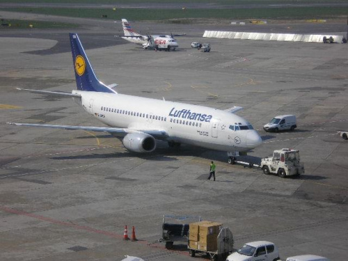 B737 Lufthansa-wypychanie #samolot