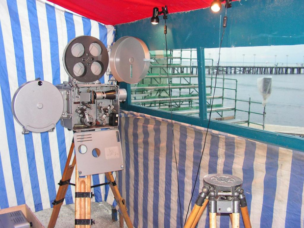 montaż projektorów #gdynia #kino #plener #filmowy #projektory