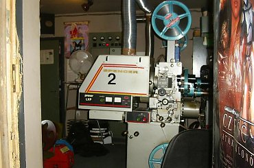 kabina Kameralnego #kino #gdańsk #neptun #helikon #kameralne #projekcja #projektor #kinotechnika #kinooperator