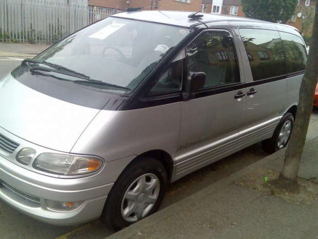 toyota Previa Estima