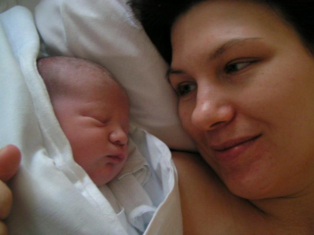 twarzą w twarz z mamą- pierwszy dzień życia #dzieci
