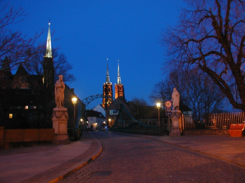 WROCŁAW NOCĄ