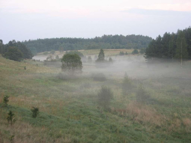 #Kaletka #OkoliceOlsztyna #Warmia #mazury #WarmiaIMazury #mgła #wieczór #pole #natura #zachód #wieś