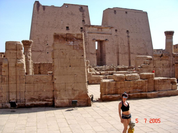 Edfu. Świątynia boga Horusa.