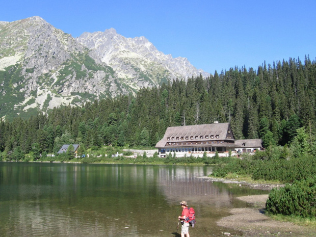 Schronisko przy Popradzkim Stawie. #Góry #Tatry