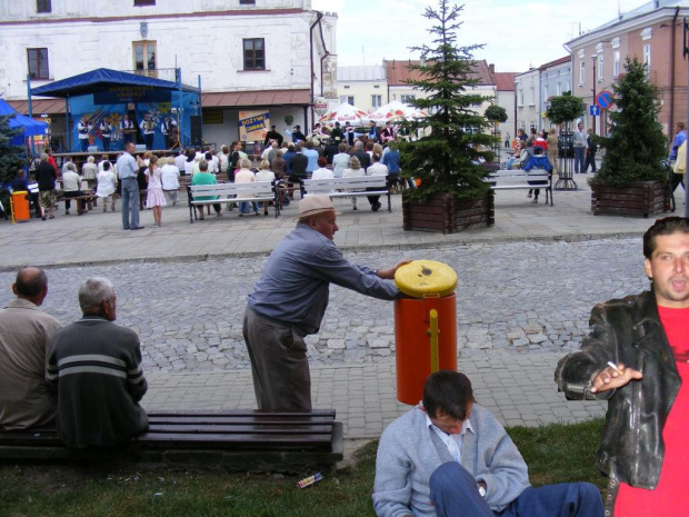 zakończenie wakacji-dukla 2007.
No fotce SOWA I JEGO EKIPA