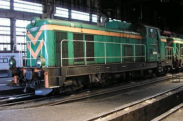 #lokomotywa #spalinowóz #stacja #lokomotywownia #kolej #kolejnictwo