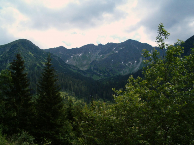 Hruba Kopa i Trzy Kopy z drogi w Dol. Rohackiej #Tatry #góry