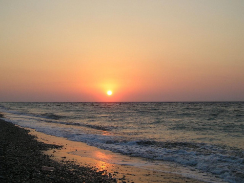 Zachód słonca na plazy w Kremasti #fale #morze #plaża #Niebo #Rodos #ZachódSłońca #Kremasti
