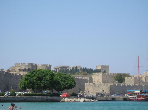 Port w Starym Miescie... #morze #Rodos #ruiny #StareMiasto