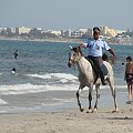 Policjant na plaży