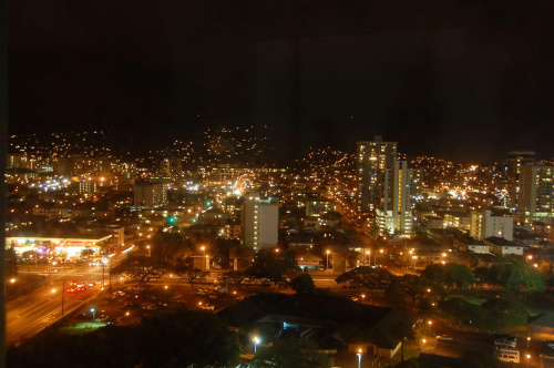 Honolulu by night, Oahu - Hawaje #usa #wycieczka