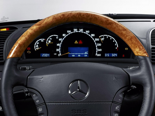 C215 CL600