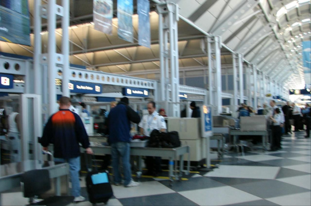lotnisko w Chicago, odprawa, sprawdzanie podręcznego bagażu, #lotnisko