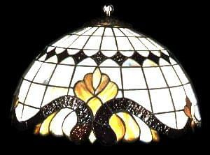 Lampa witrazowa w sylu barokowym wykonana recznie #WitrazRekodzieloBarokTiffani