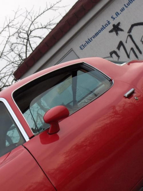 Chevy Camaro_
