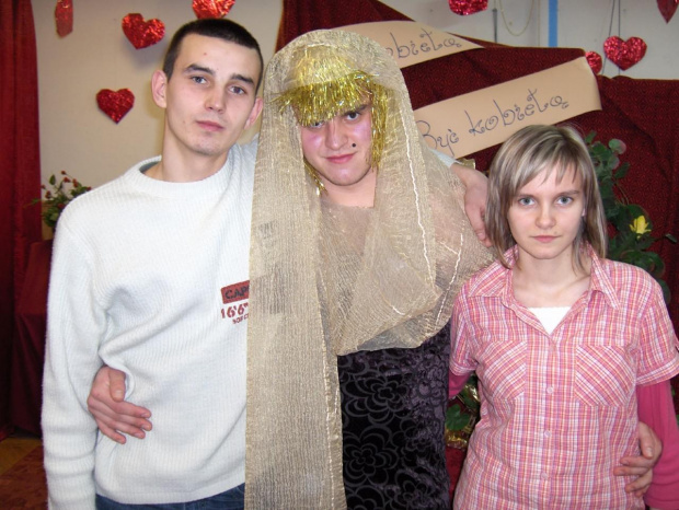 8 marca 2007 r. w Internacie ZS w Sobieszynie odbyły się uroczystości z okazji Dnia Kobiet. #Sobieszyn #Brzozowa #DzieńKobiet #Internat #ŁukaszSala #KrzysztofKrakowiak #MonikaKoszara