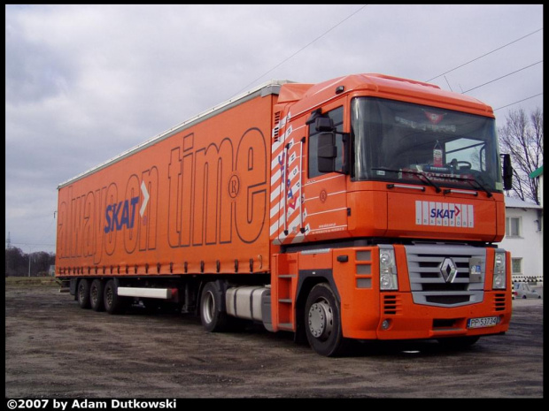 Trucks Photos by Dudek
(c) 2007
Renault Magnum II 440 Dxi SKAT Transport