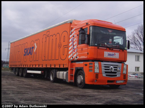 Trucks Photos by Dudek
(c) 2007
Renault Magnum II 440 Dxi SKAT Transport