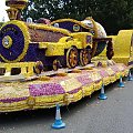 the battle of flowers car