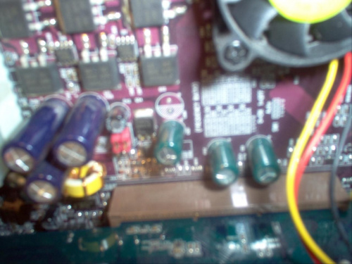 Płyta główna soltek SL 750 DRV5 #komputery #PłytaGłówna #kondensatory #mainboard #KomputerOdŚrodka #L750DRV55