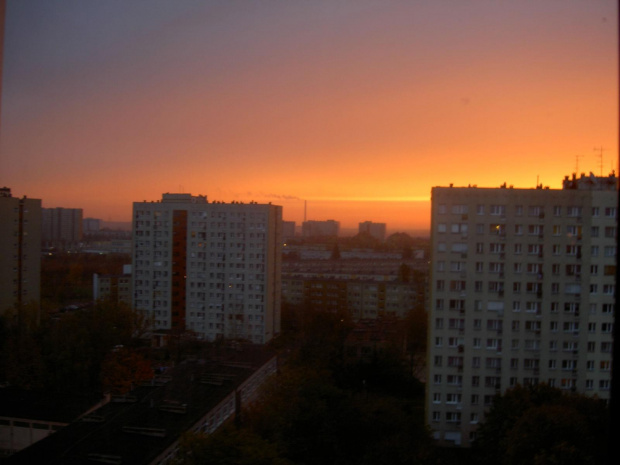 Poznań. Widok z mojego okna- wschód słońca