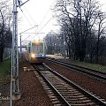 Szynobus Sa103-013 wjeżdża na stację Opole Zachodnie.