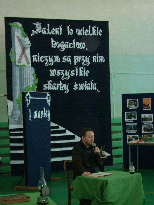 wizyta Zbigniewa Zamachowskiego w PSP im.Jana Pawła II w Skarszewach