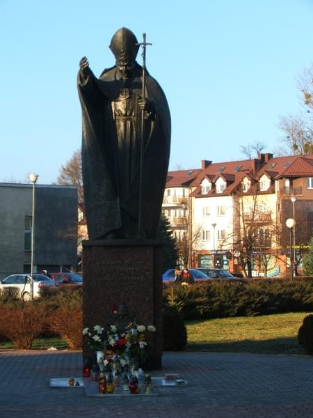 Pomnik Jana Pawła II #Puławy #pomnik