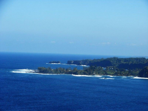 granatowo, jaki spokój. #papugi #wyspa #Hawaje #Maui #Hana