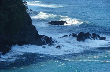 płytko i niebezpiecznie, skały wystają, #Hana #droga #Hawaje #Maui #wyspy #egzotyka