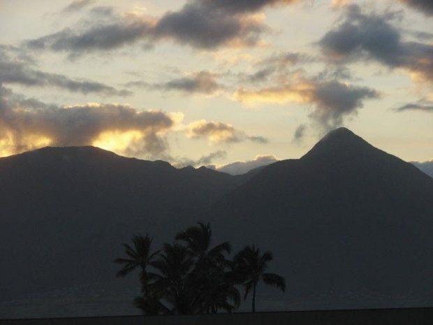 zachód nad górami, #Maui #Hawaii #wyspa